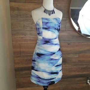 NWT Outback Red Limited Strapless Dress